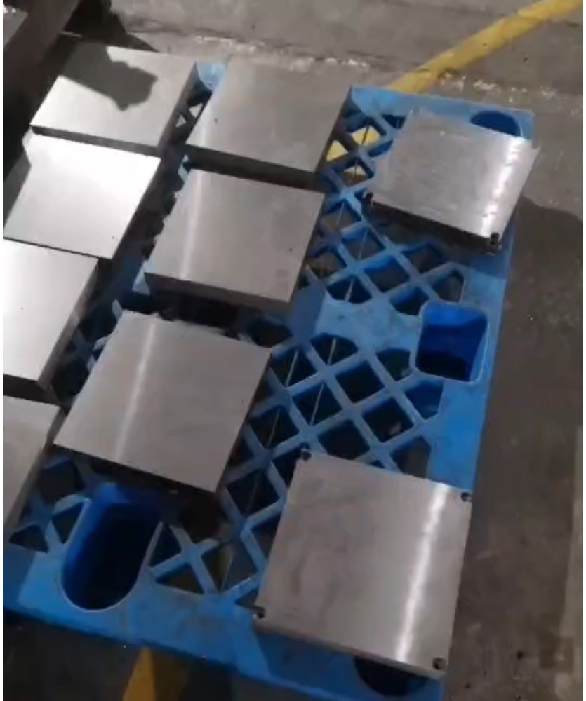 Customized 3d printing of metal substrates stainless steel titanium